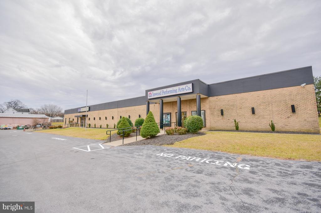 2249 - 2287 - 2297 HENSHAW ROAD