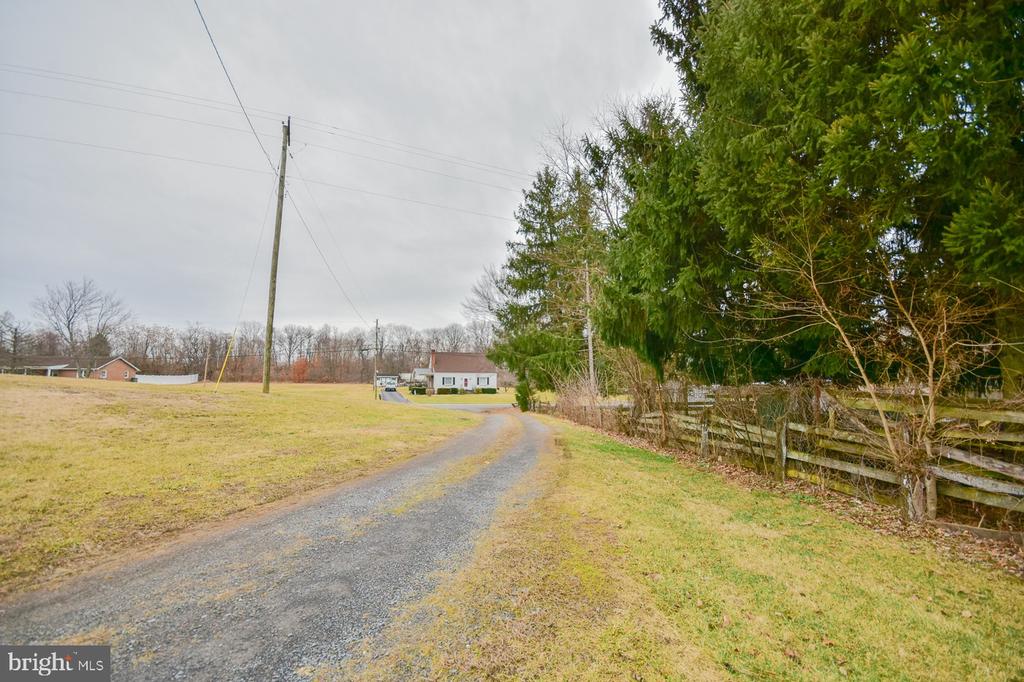 2249 - 2287 - 2297 HENSHAW ROAD