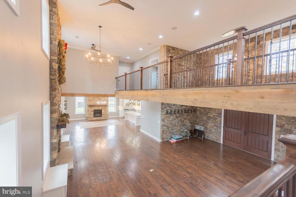 1643 VINEYARD ROAD