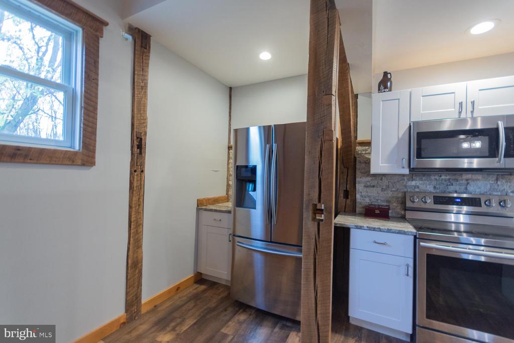 1643 VINEYARD ROAD