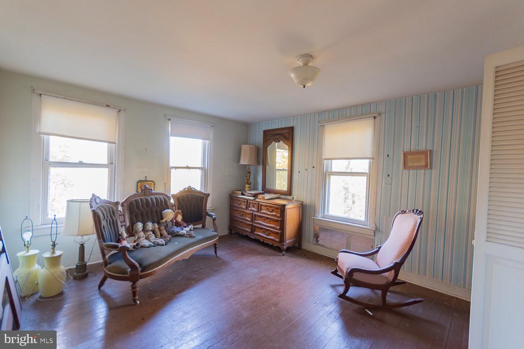 119 STEHLEY LANE