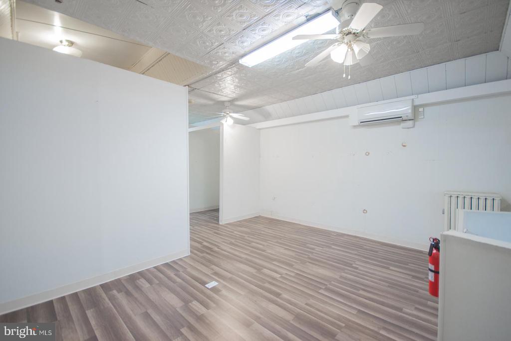 145 N QUEEN STREET