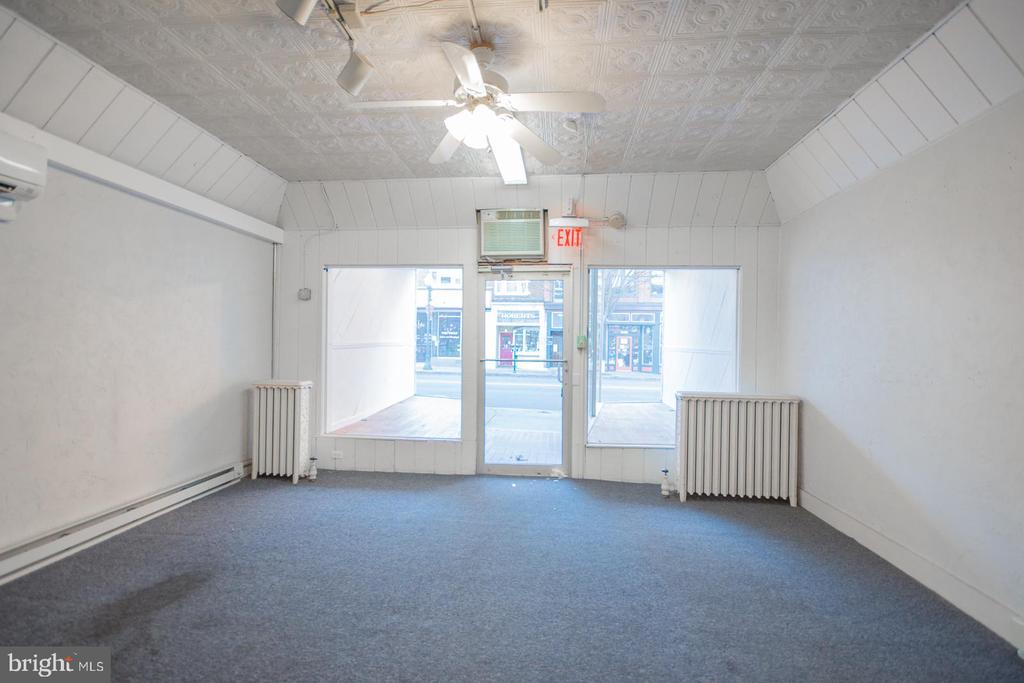 145 N QUEEN STREET