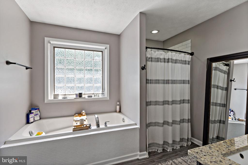 990 KILMER COURT