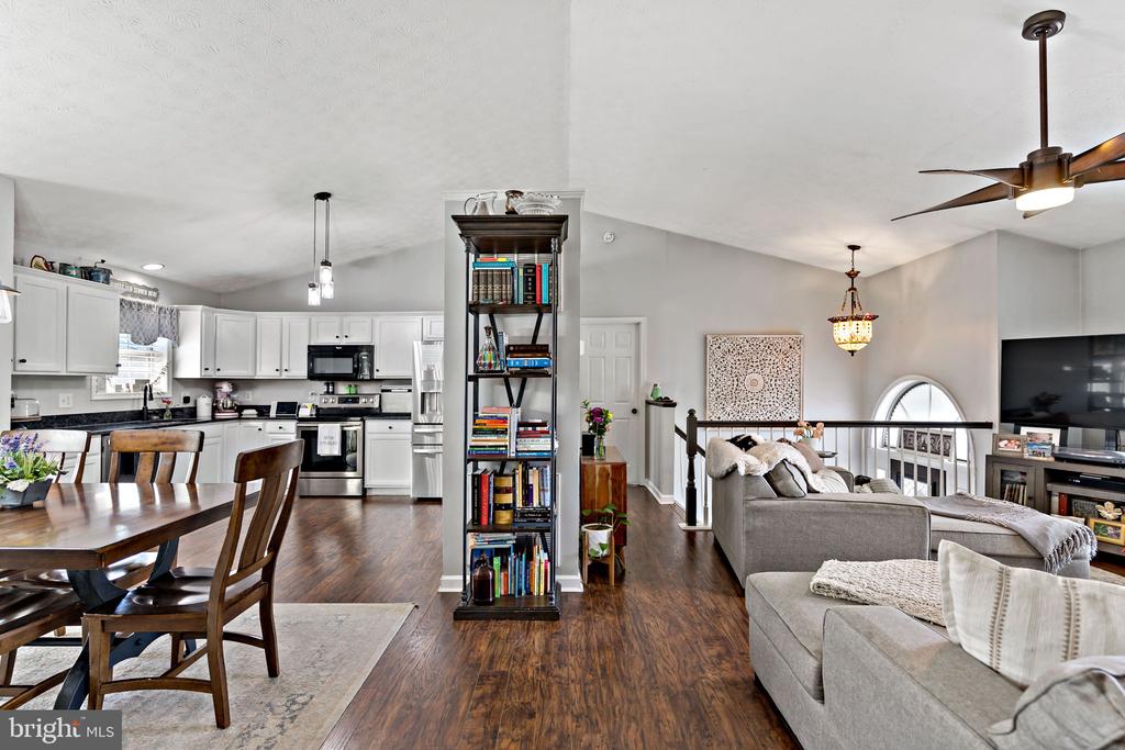 990 KILMER COURT
