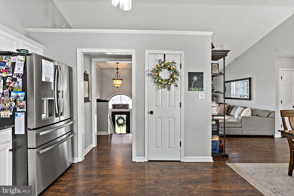 990 KILMER COURT