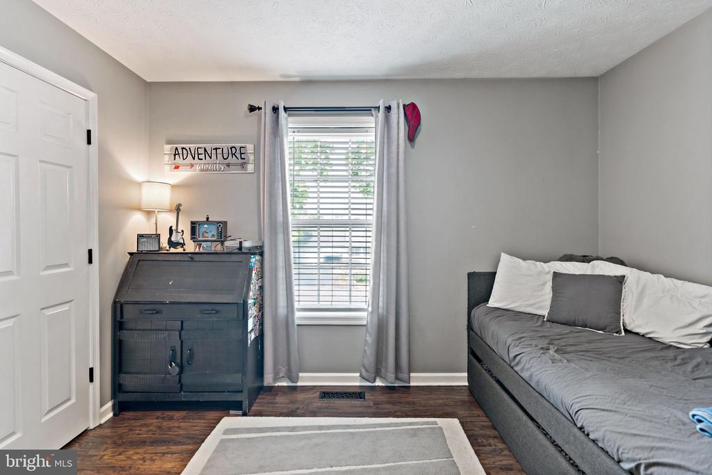 990 KILMER COURT