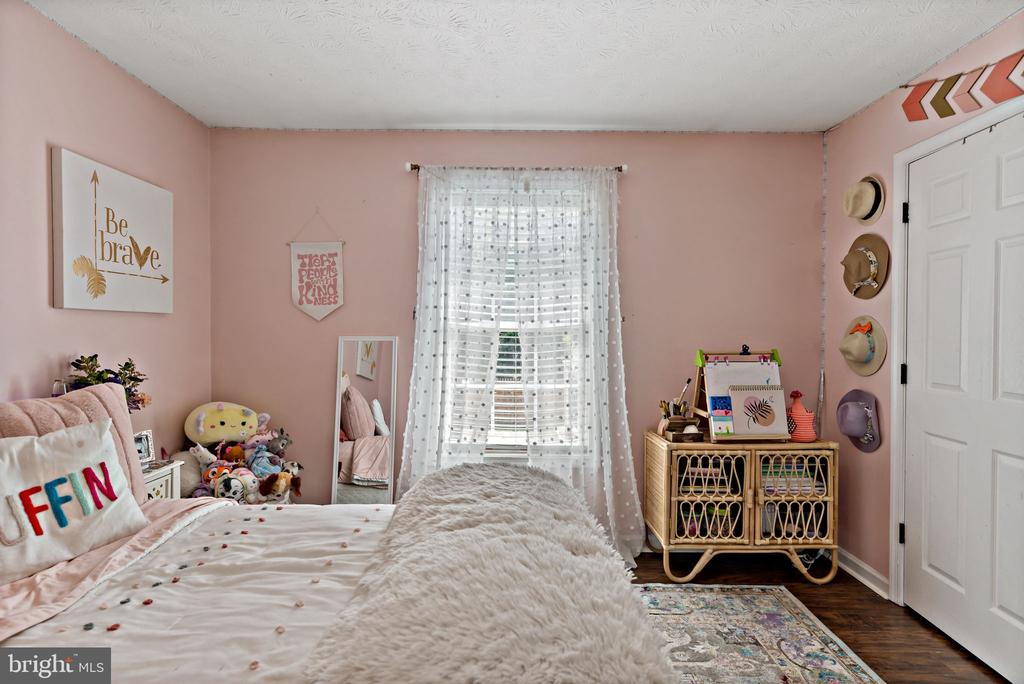 990 KILMER COURT