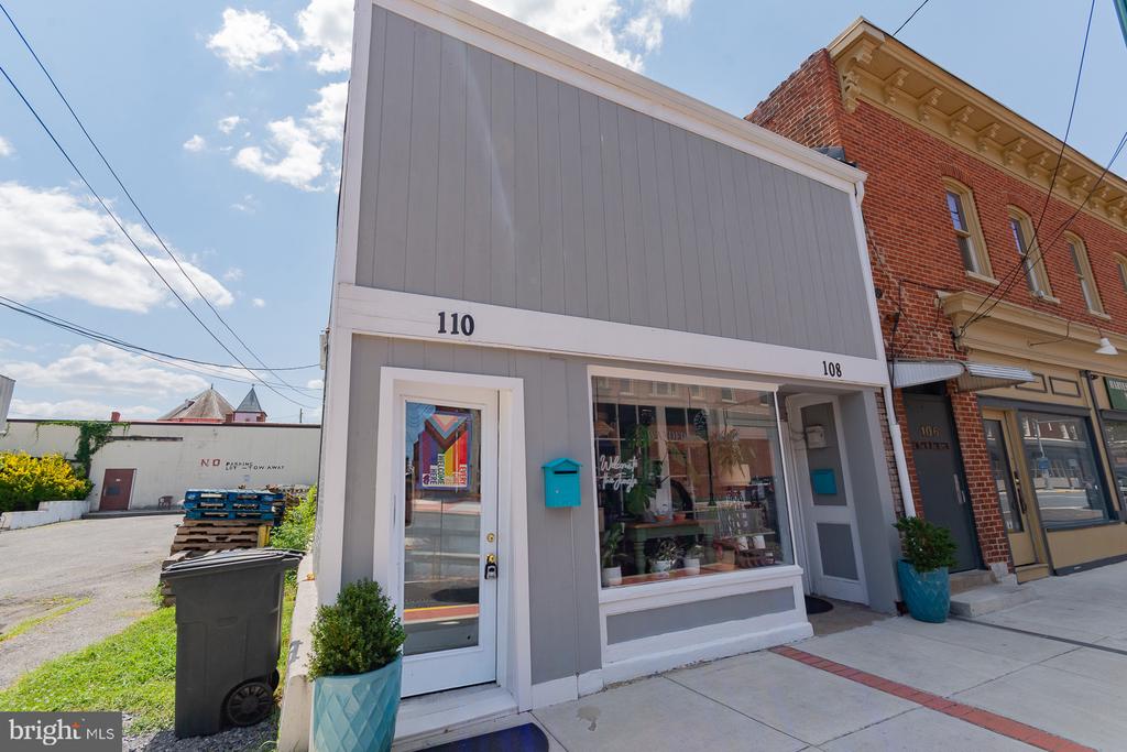 110 E MARTIN STREET