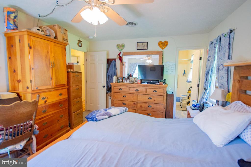 160 BARON DRIVE