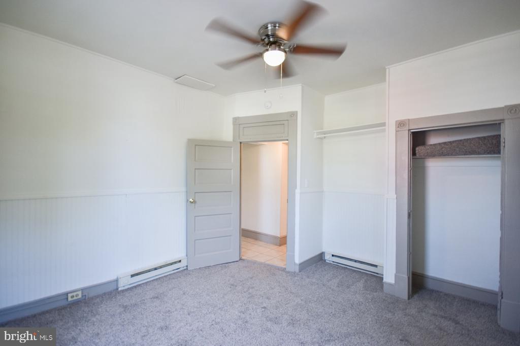 117 E MARTIN ST Unit: 2