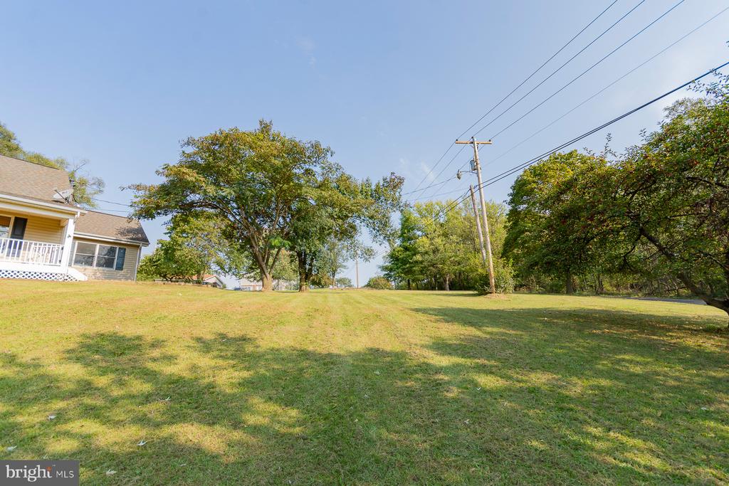 1373 LOST ROAD