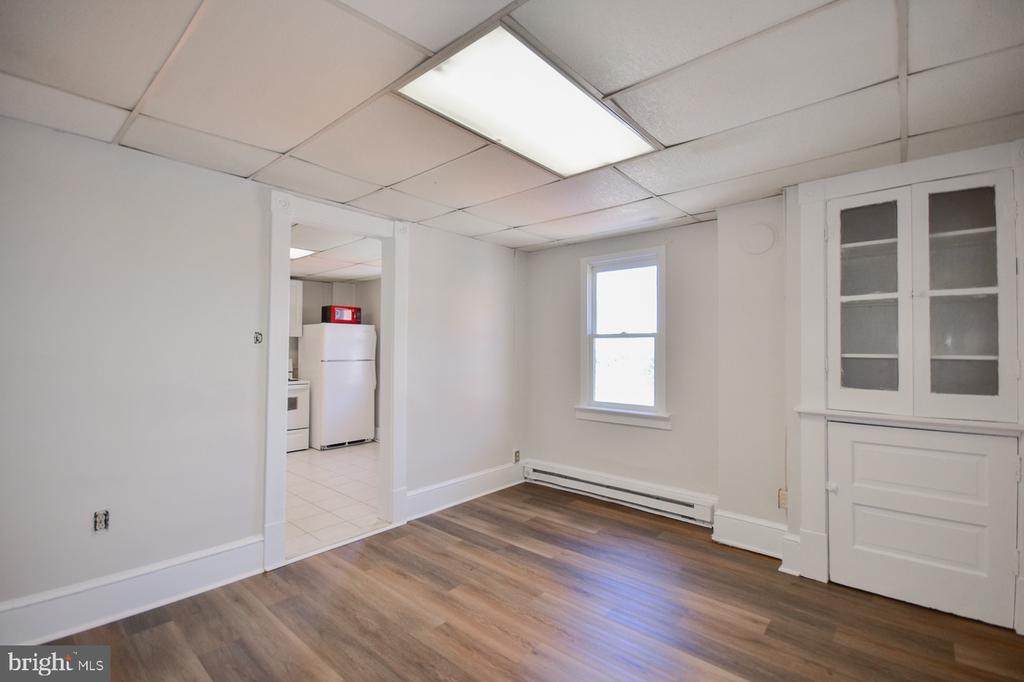117 E MARTIN STREET Unit: 4