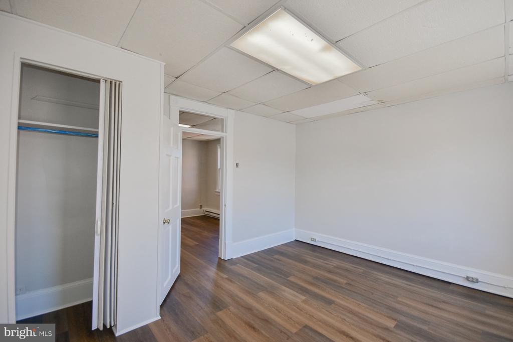117 E MARTIN STREET Unit: 4