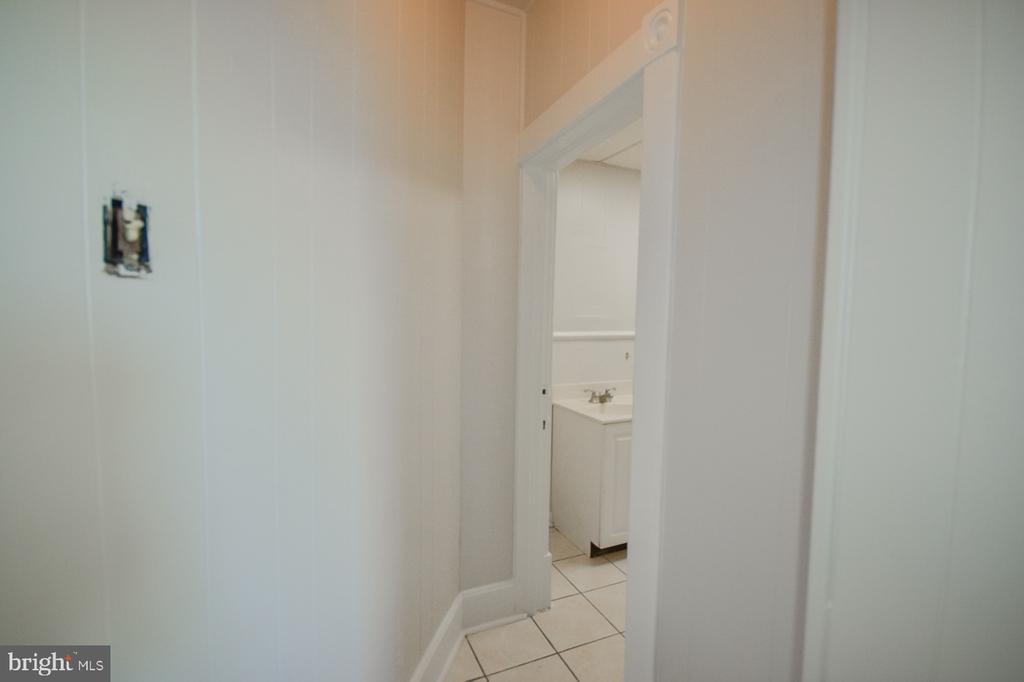117 E MARTIN STREET Unit: 4