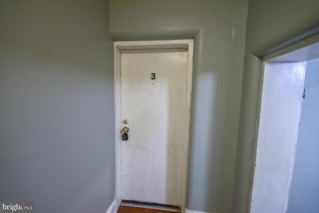 501 W KING STREET