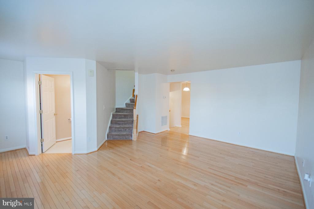 95 THORNBERRY DRIVE