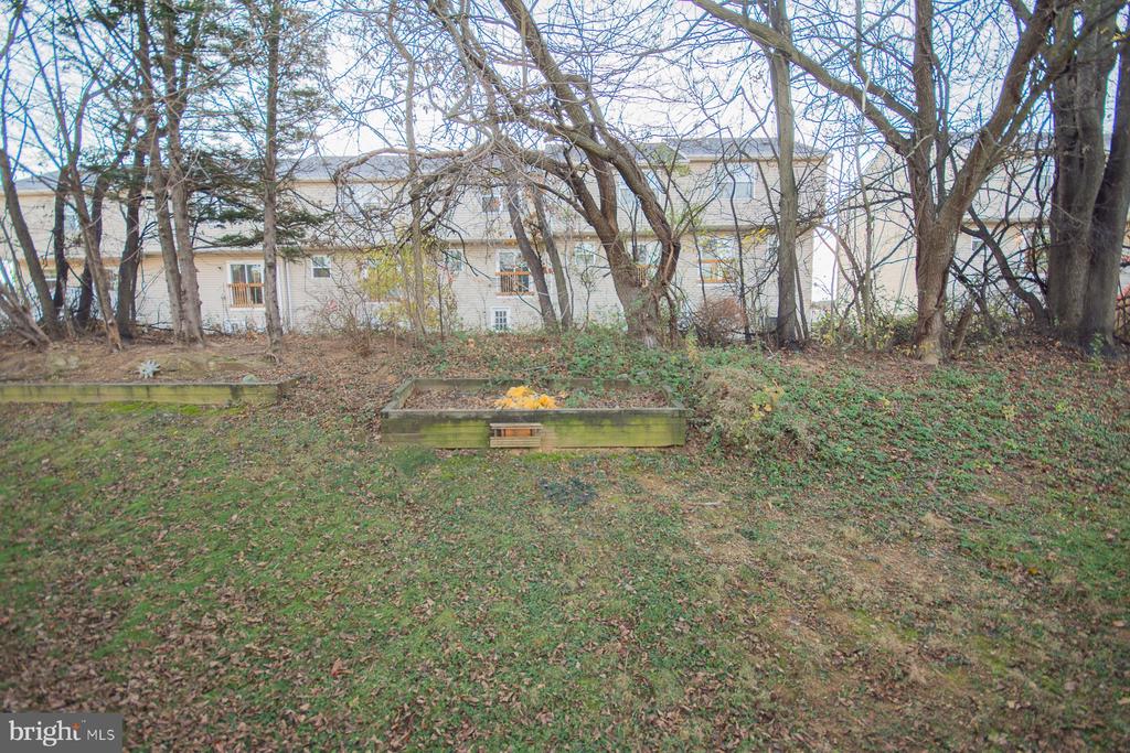 95 THORNBERRY DRIVE