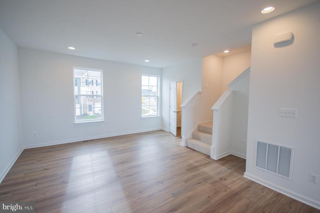 416 SLICK TERRACE