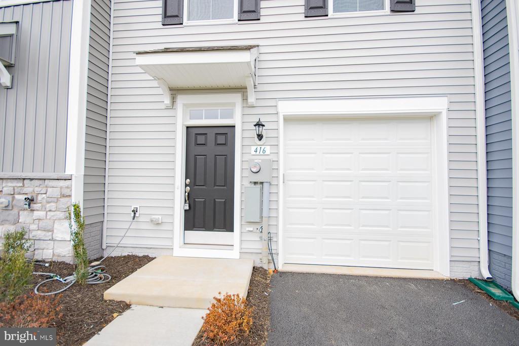 416 SLICK TERRACE