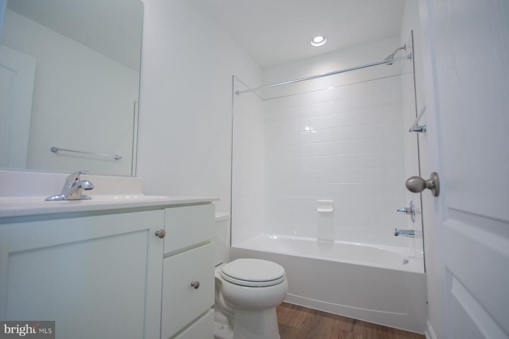 416 SLICK TERRACE