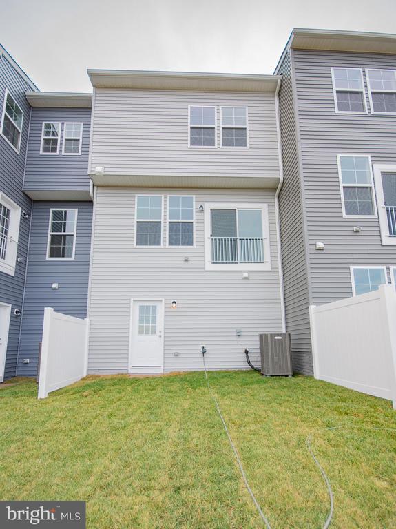 416 SLICK TERRACE
