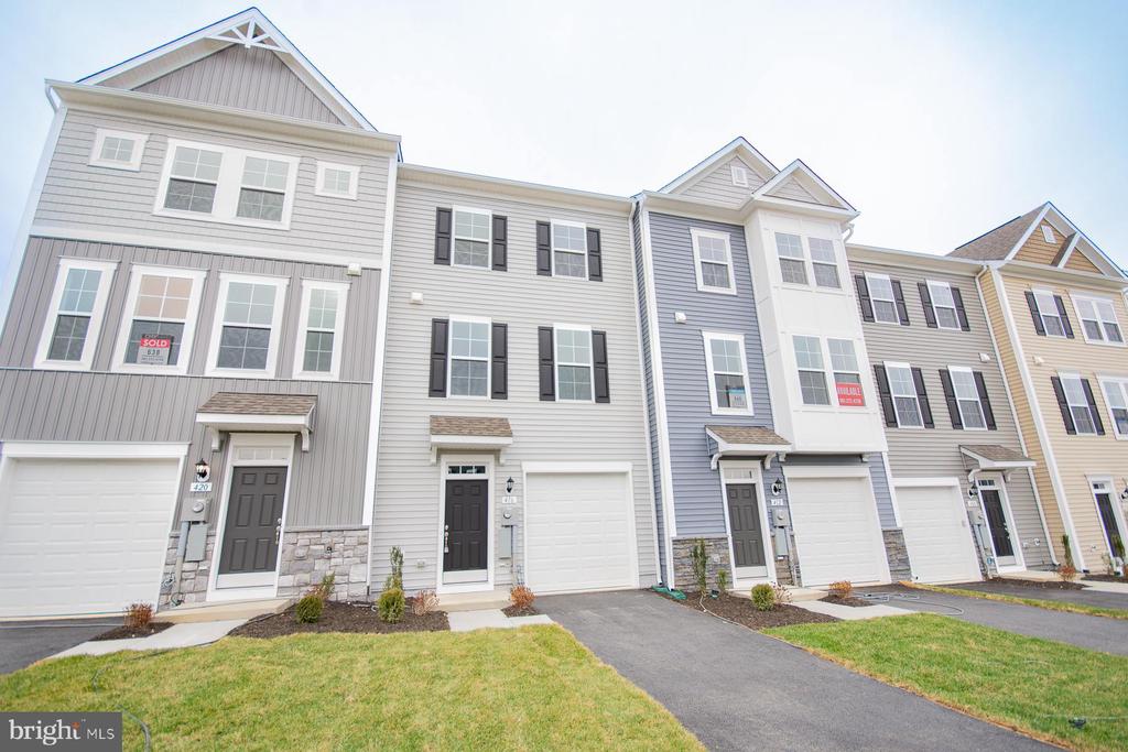 416 SLICK TERRACE
