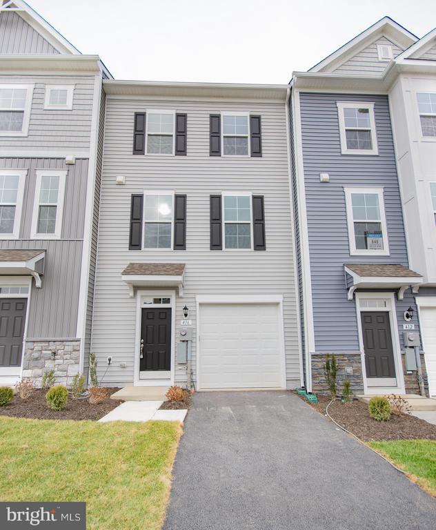 416 SLICK TERRACE