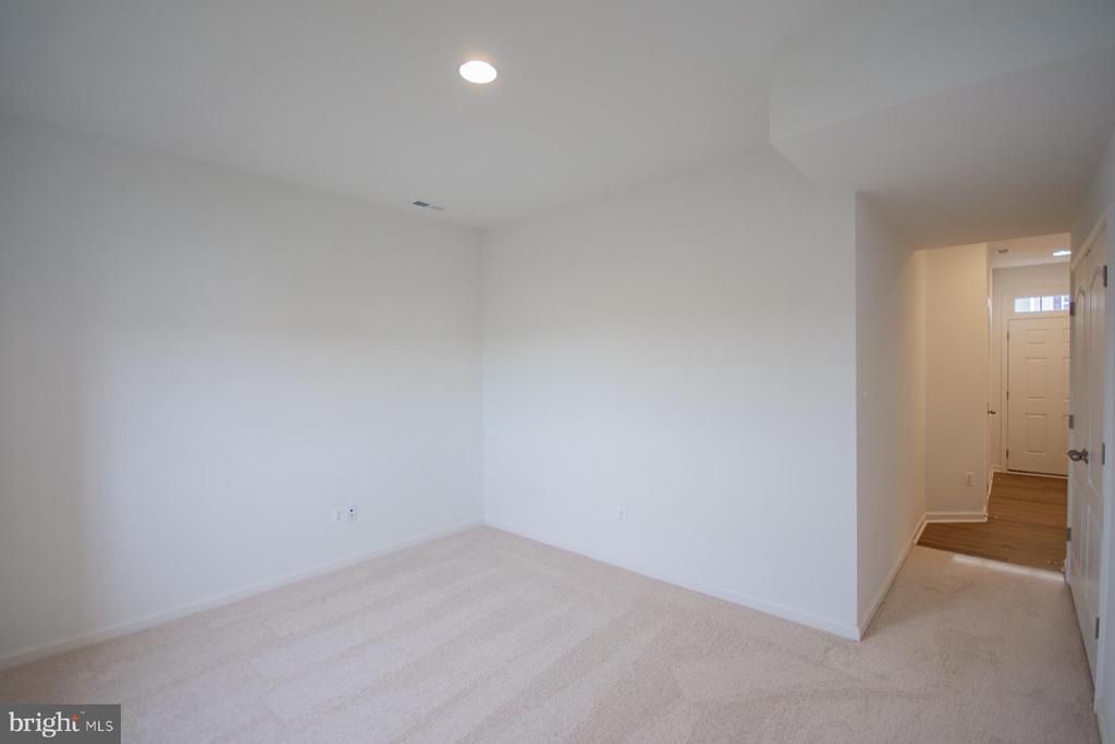 416 SLICK TERRACE