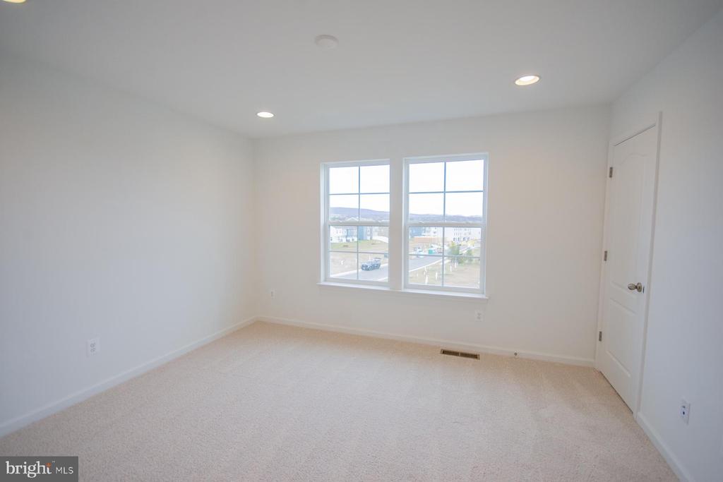 416 SLICK TERRACE