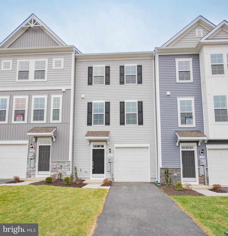 416 SLICK TERRACE