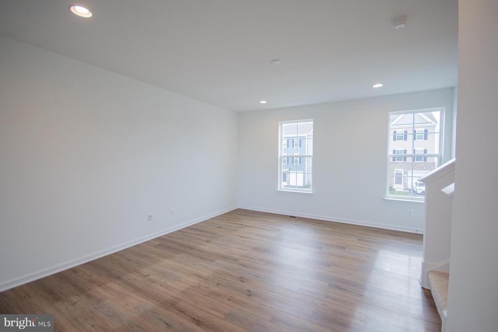 416 SLICK TERRACE