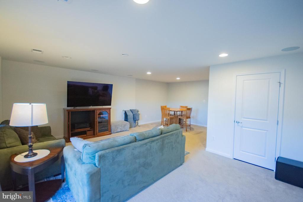 123 NORWOOD DRIVE