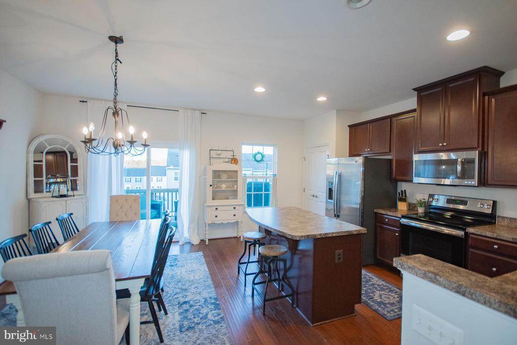 123 NORWOOD DRIVE
