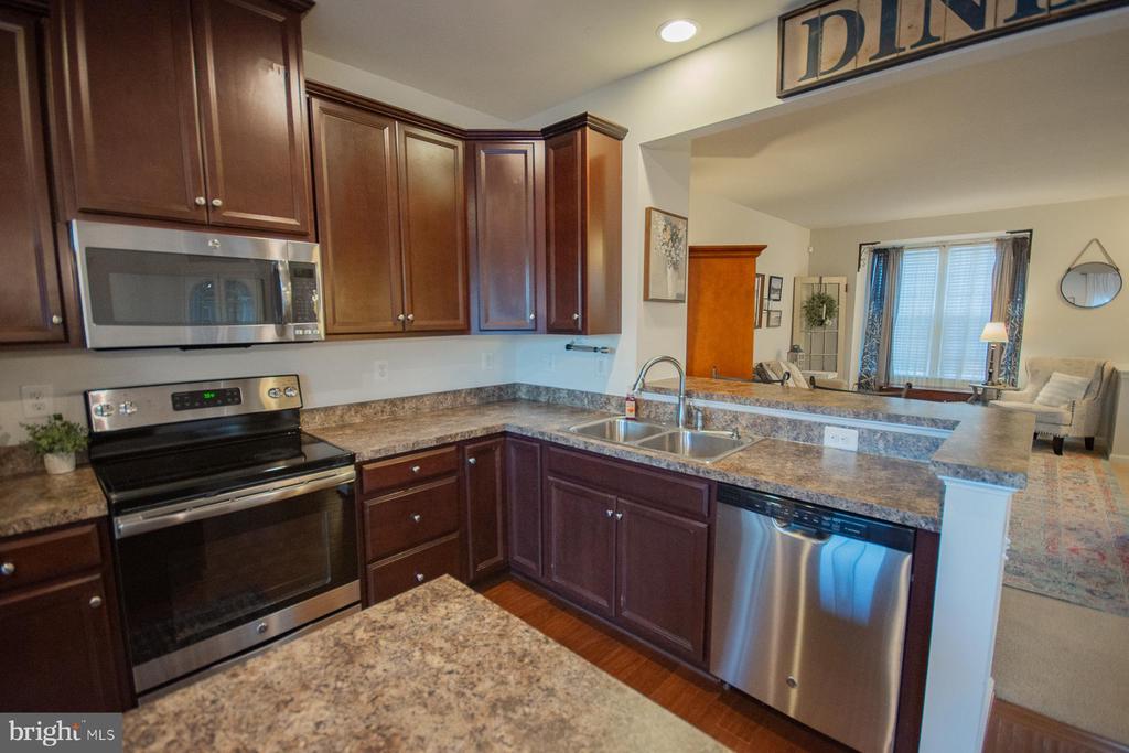 123 NORWOOD DRIVE