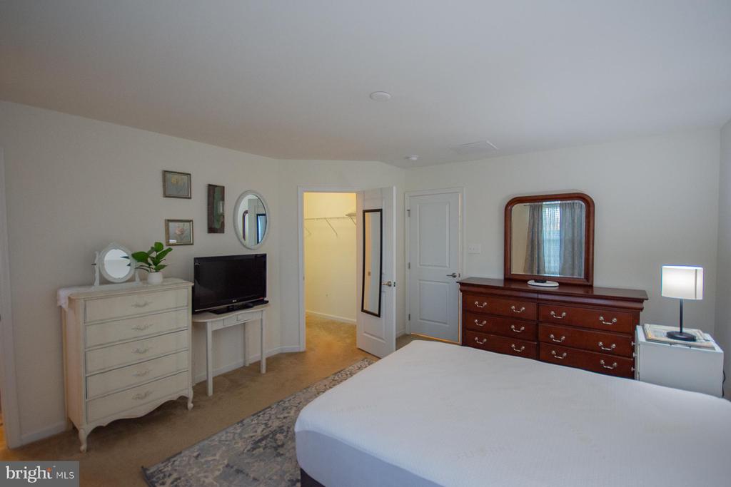 123 NORWOOD DRIVE
