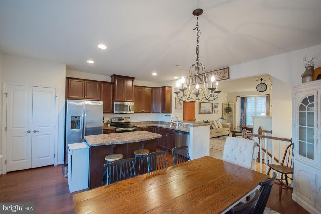 123 NORWOOD DRIVE
