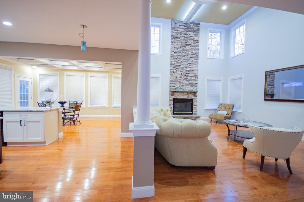 151 RIPPLING WATERS WAY