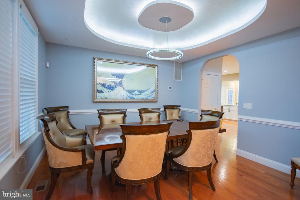 151 RIPPLING WATERS WAY