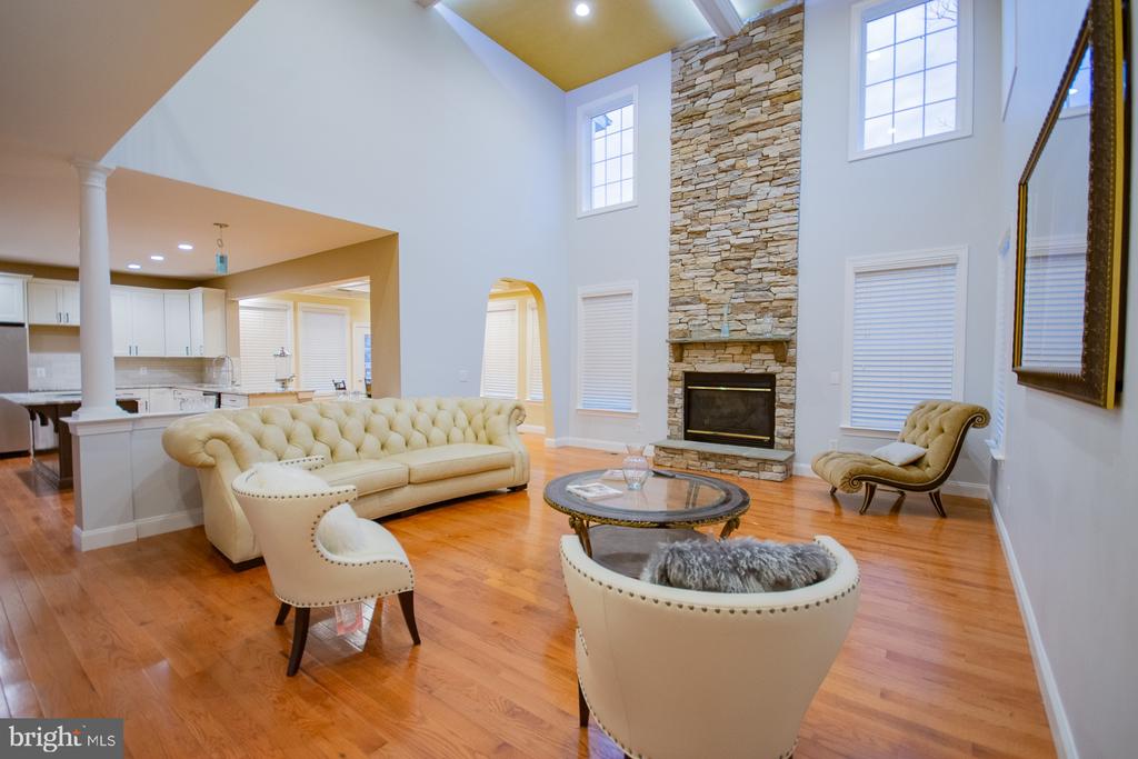 151 RIPPLING WATERS WAY