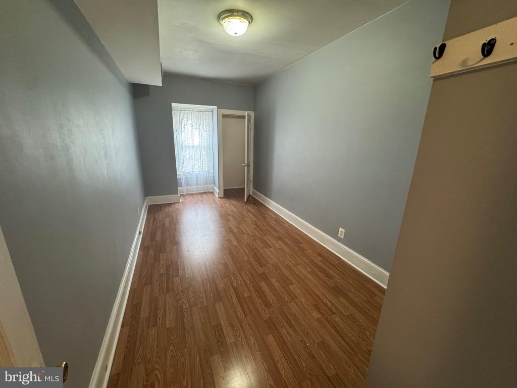 501 W KING STREET Unit: 5