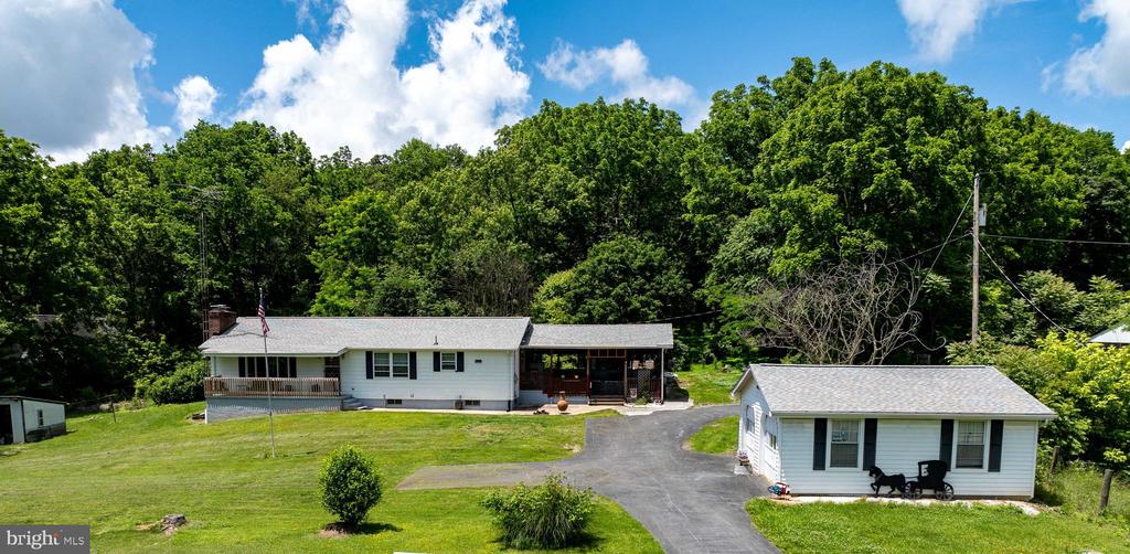 101 SAINT ANDREWS DRIVE