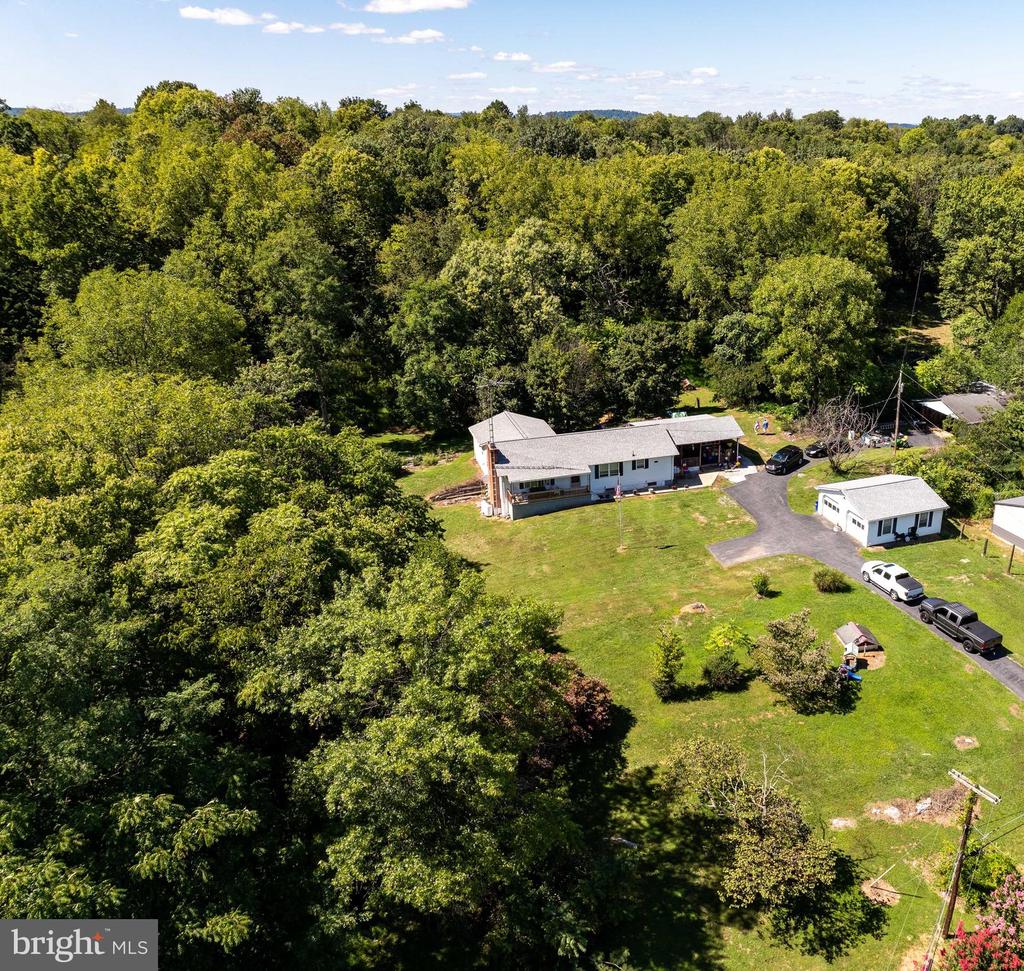 101 SAINT ANDREWS DRIVE