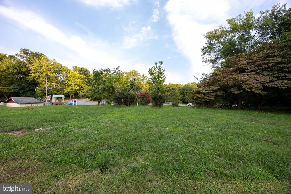 101 SAINT ANDREWS DRIVE