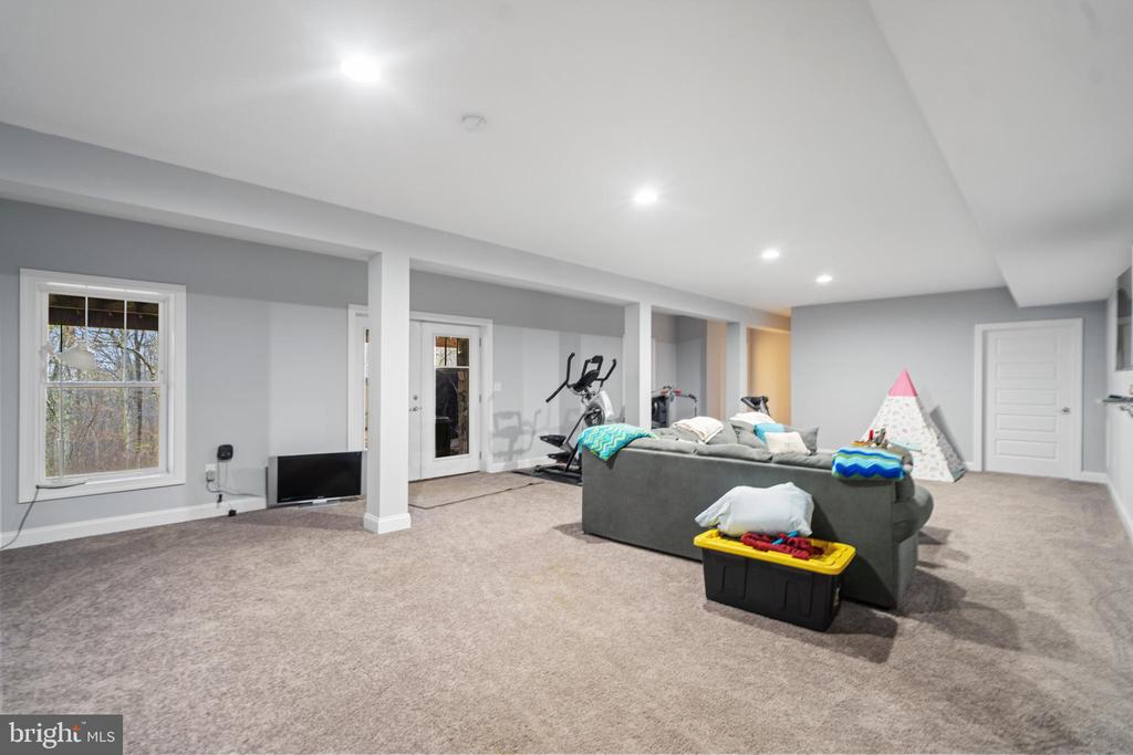 173 PUFFBALL ROAD