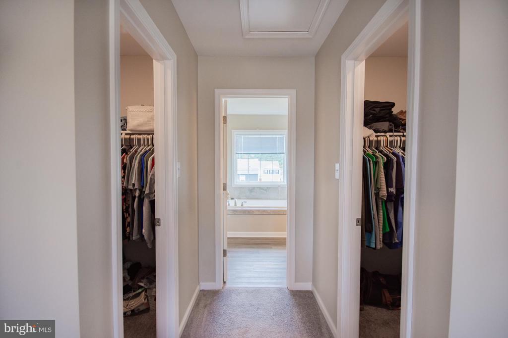 316 POCHARDS COURT
