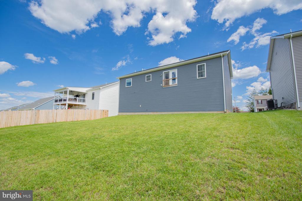 316 POCHARDS COURT