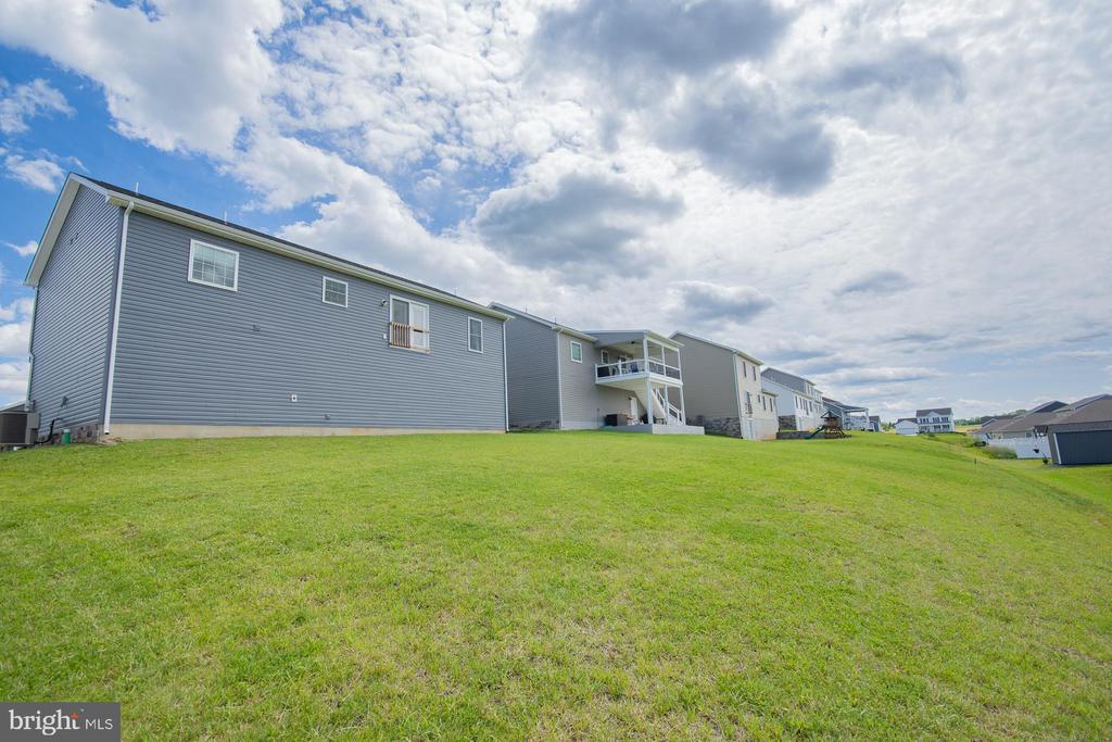 316 POCHARDS COURT