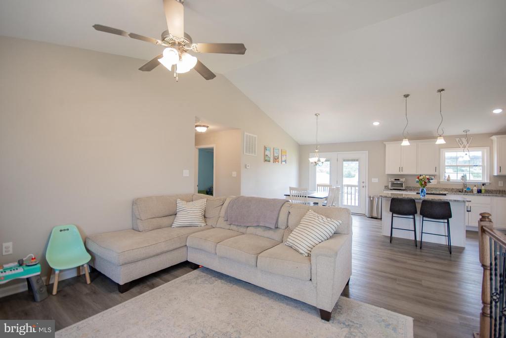 316 POCHARDS COURT