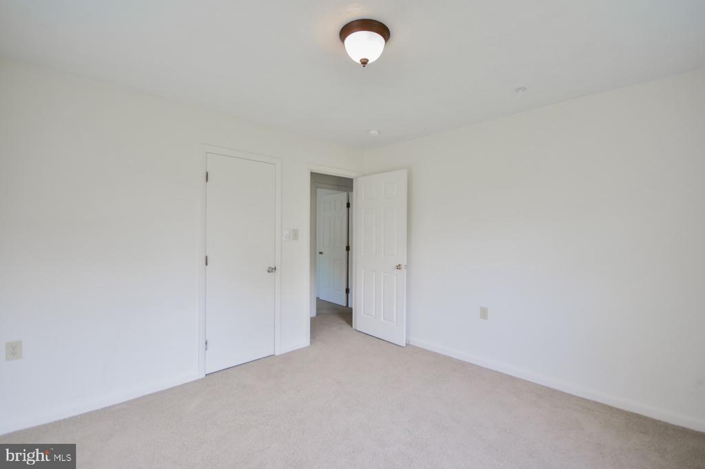 931 CEDAR